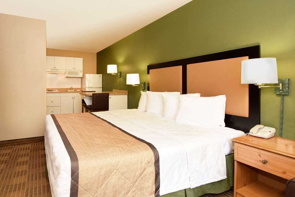 Economy Suites Dtc DEN Room photo